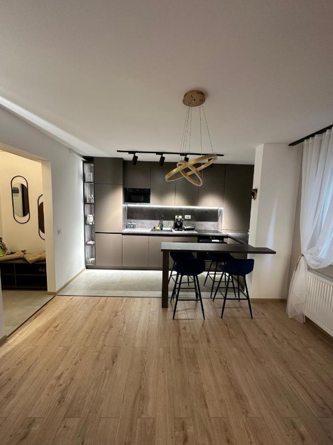 Coresi Luxury Apartments Брашов Екстер'єр фото